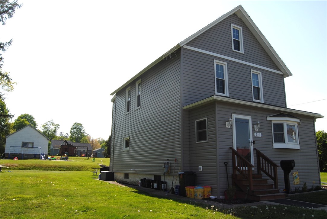 510 North Elk Avenue Kane, PA 16735 - Photo 2 of 27