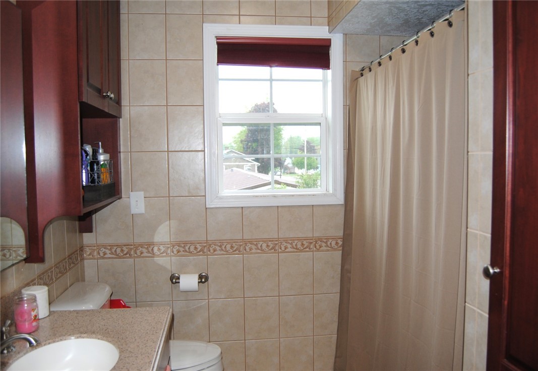 510 North Elk Avenue Kane, PA 16735 - Photo 23 of 27 full bath