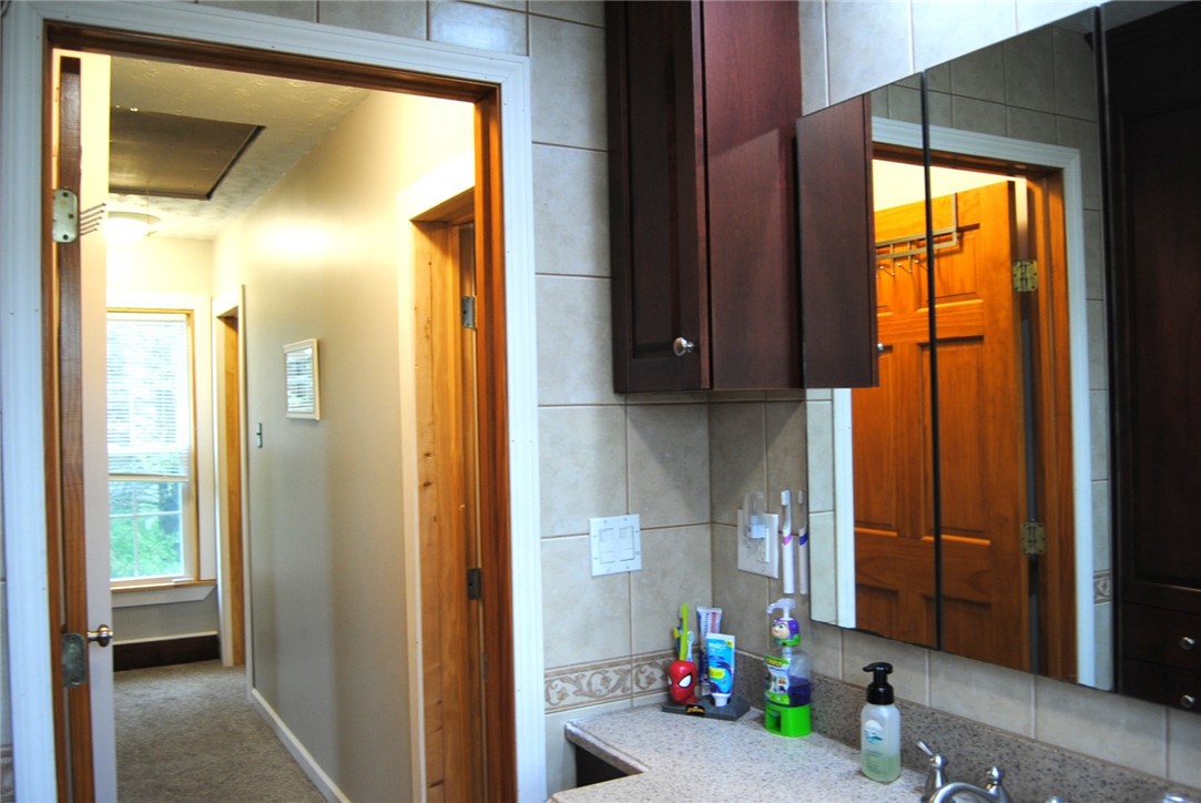 510 North Elk Avenue Kane, PA 16735 - Photo 24 of 27