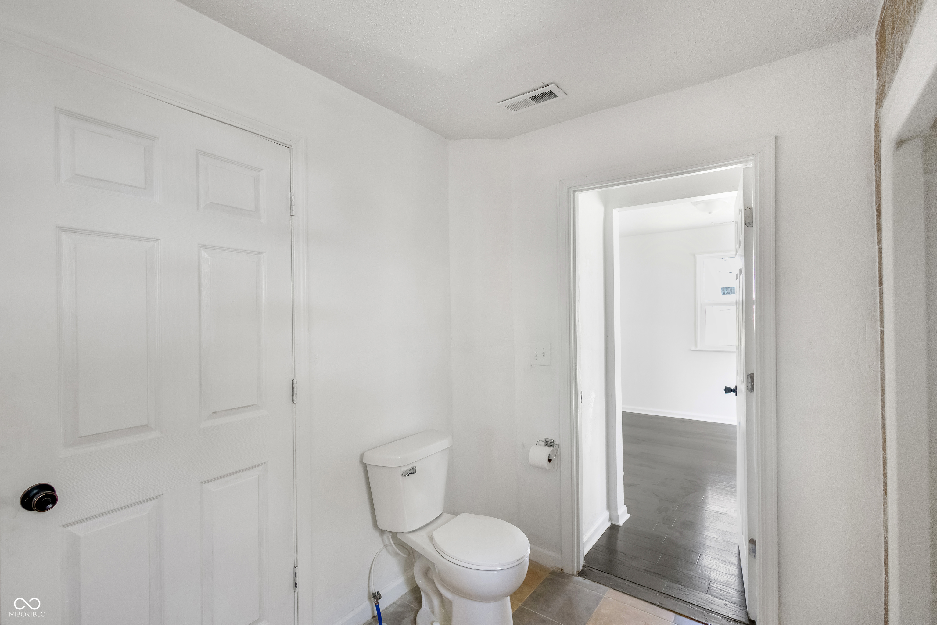 27440 Six Points Road Sheridan, IN 46069 - Photo 17 of 39 Gallery Image 17