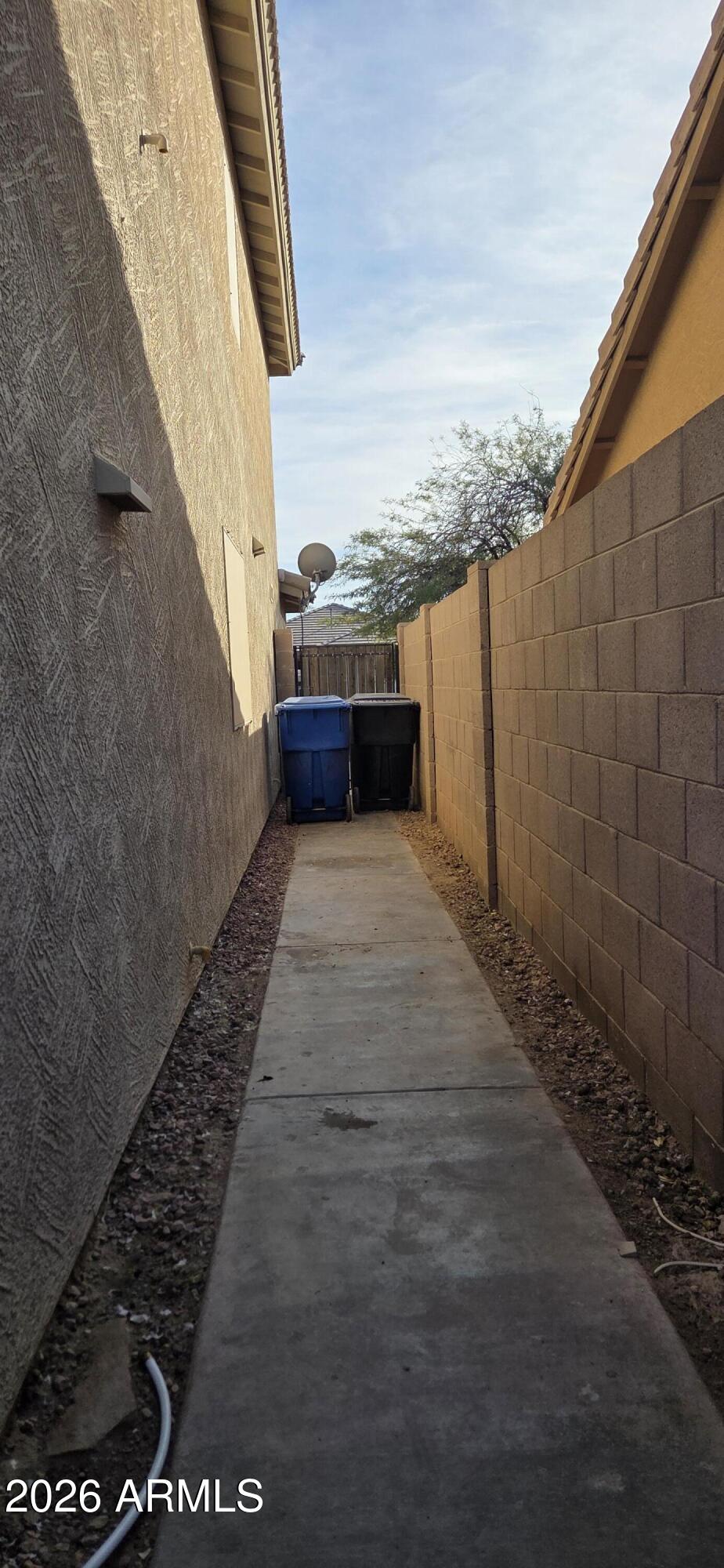 10766 West Del Rio Lane Avondale, AZ 85323 - Photo 11 of 12 a view of a balcony with furniture