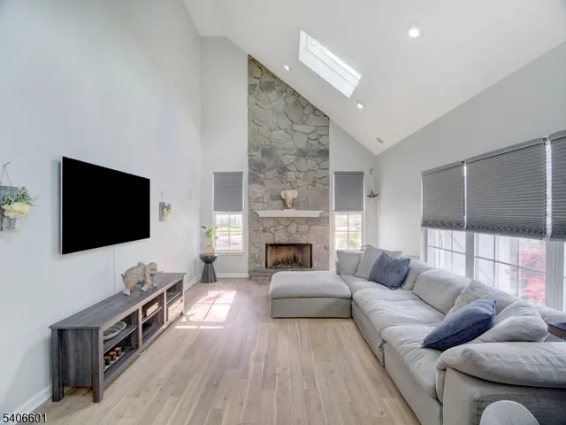 $939,900 | 37 Lazarus Drive, Ledgewood, NJ 07852