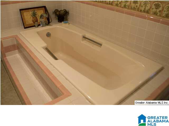 4747 Arkadelphia Road Hayden, AL 35079 - Photo 15 of 32