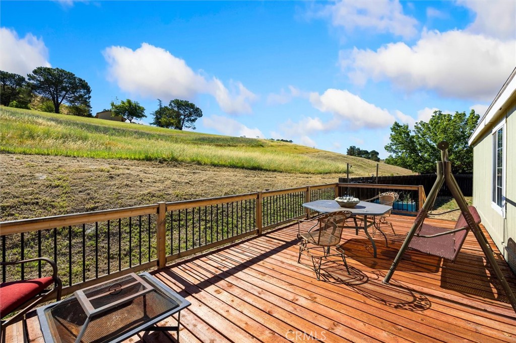 6998 Kingsbury Road Templeton, CA 93465 - Photo 43 of 57 Relax and enjoy the views