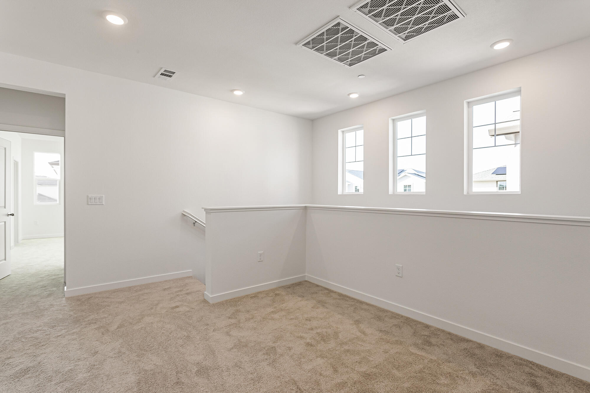 2293 Milano Trail Redding, CA 96003 - Photo 22 of 44 an empty room with windows