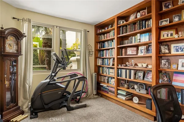 $3,095,000 | 27 Seabrook Cove, Unit 73, Newport Beach, CA 92660