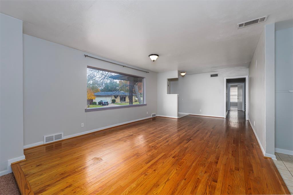 1500 Oakcliff Road Fort Worth, TX 76103 - Photo 12 of 30