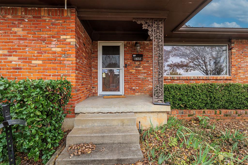 1500 Oakcliff Road Fort Worth, TX 76103 - Photo 3 of 30