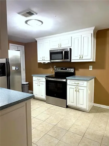 $535,000 | 3439 Tupelo Trail Northeast, Auburn, GA 30011