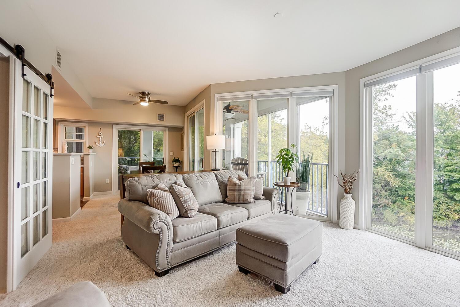 4401 Hunts Landing Road, Unit 301 Hebron, OH 43025 - Photo 7 of 41 Great room with the best views of the Lake!