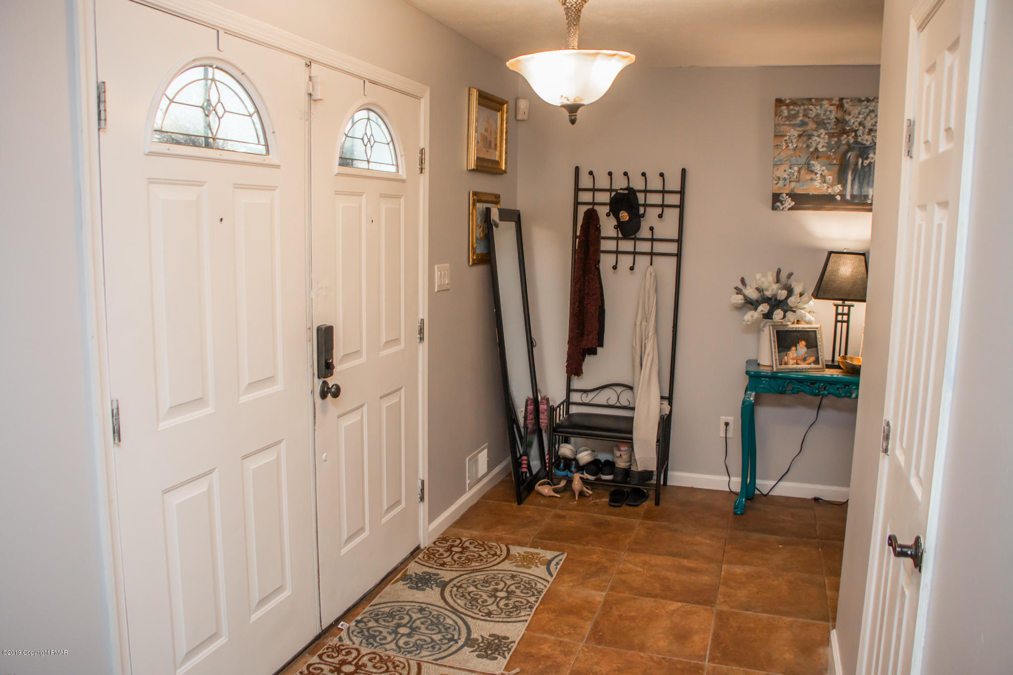 5090 Pine Ridge Road North East Stroudsburg, PA 18302 - Photo 11 of 42 entry way