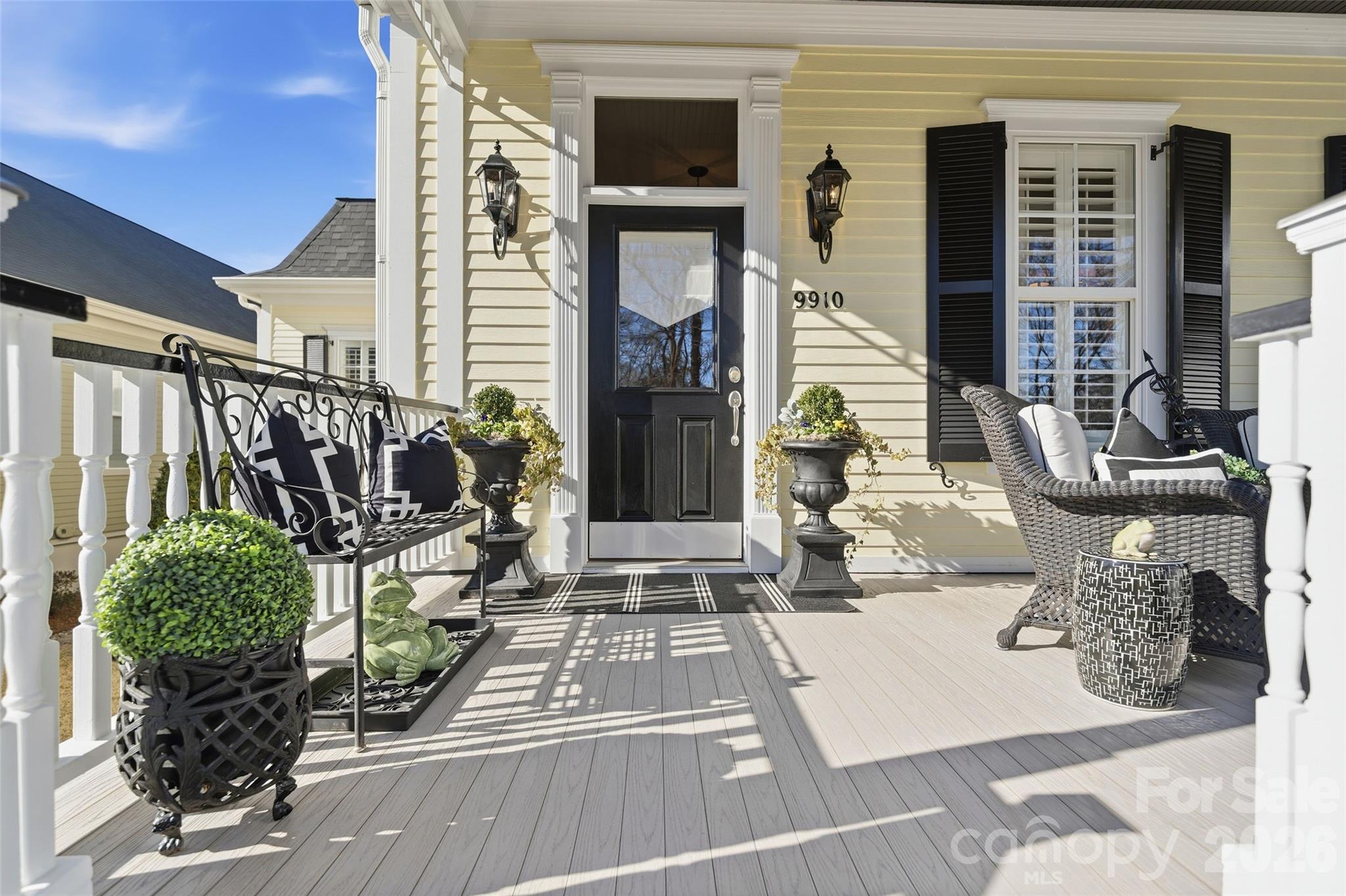 9910 Triple Oak Road Charlotte, NC 28277 - Photo 3 of 38