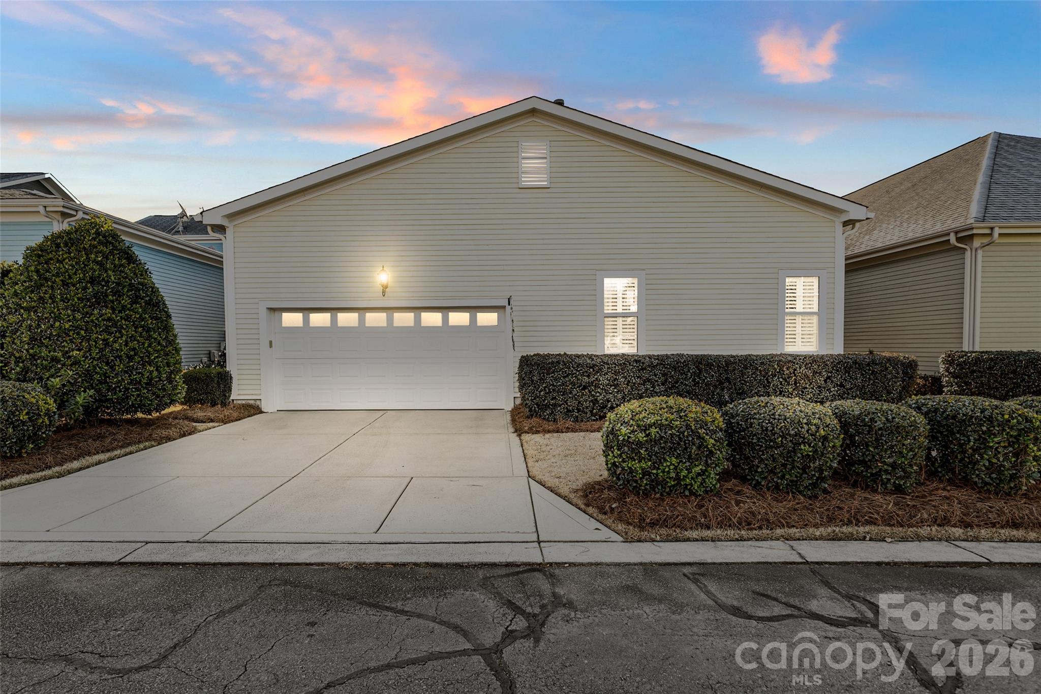 9910 Triple Oak Road Charlotte, NC 28277 - Photo 32 of 38