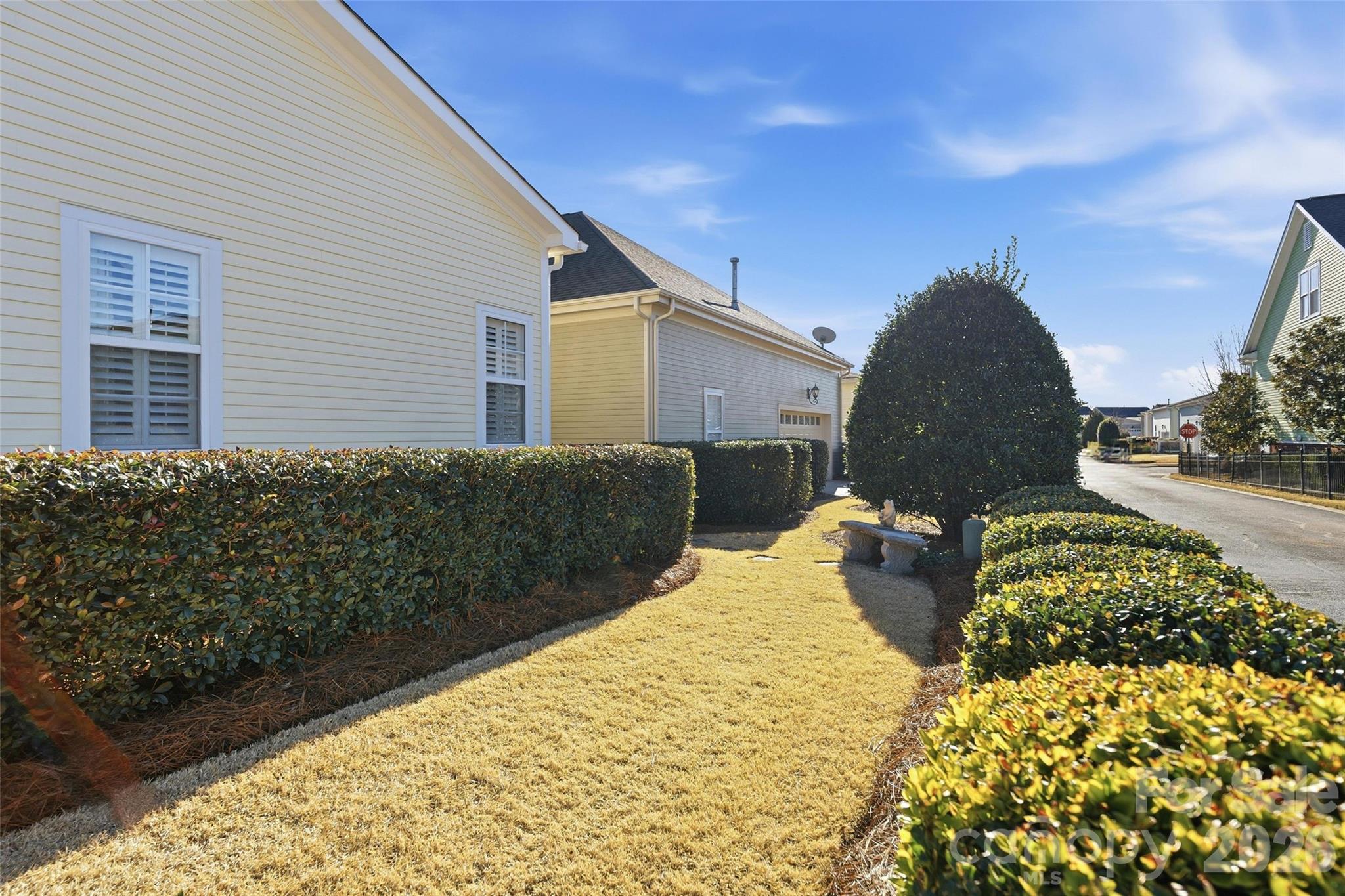 9910 Triple Oak Road Charlotte, NC 28277 - Photo 33 of 38