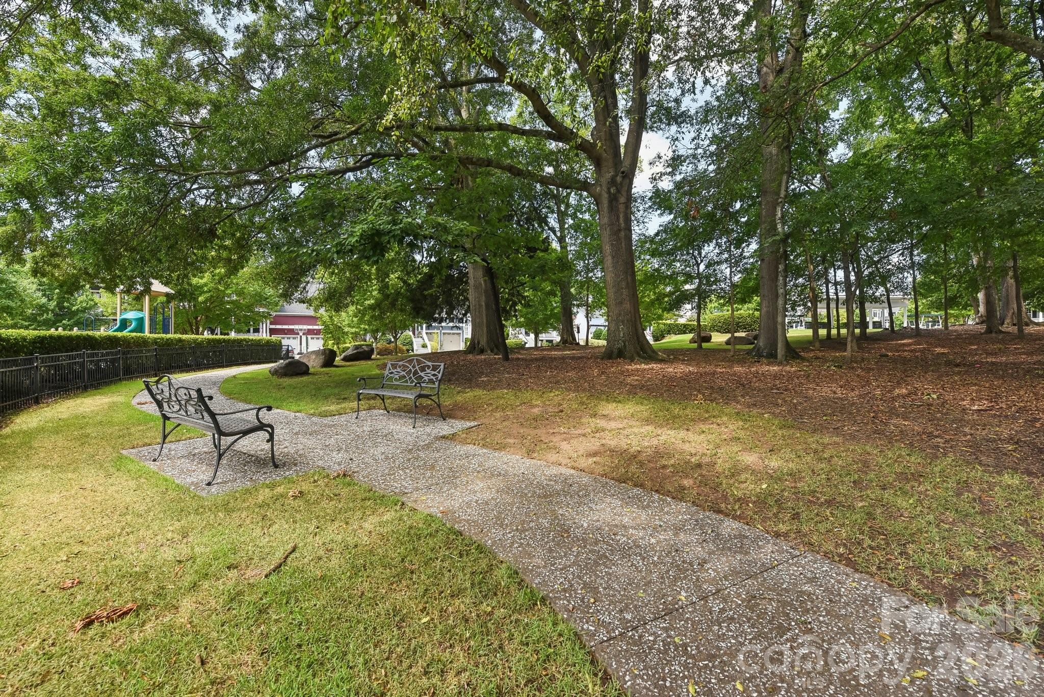 9910 Triple Oak Road Charlotte, NC 28277 - Photo 35 of 38