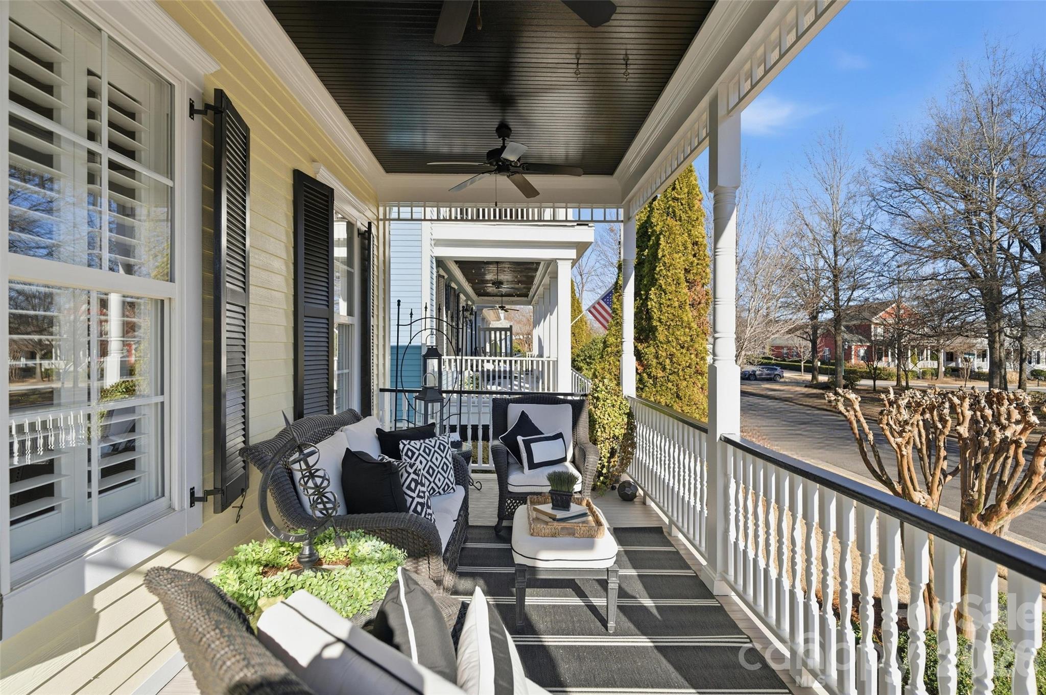 9910 Triple Oak Road Charlotte, NC 28277 - Photo 4 of 38