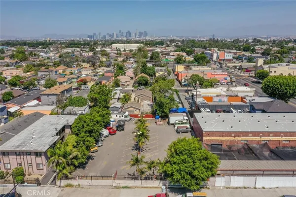 $1,600,000 | 1437 East 61st Street, Los Angeles, CA 90001