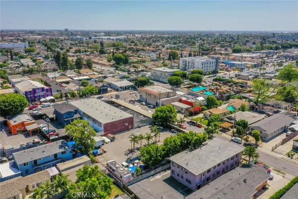 $1,600,000 | 1437 East 61st Street, Los Angeles, CA 90001