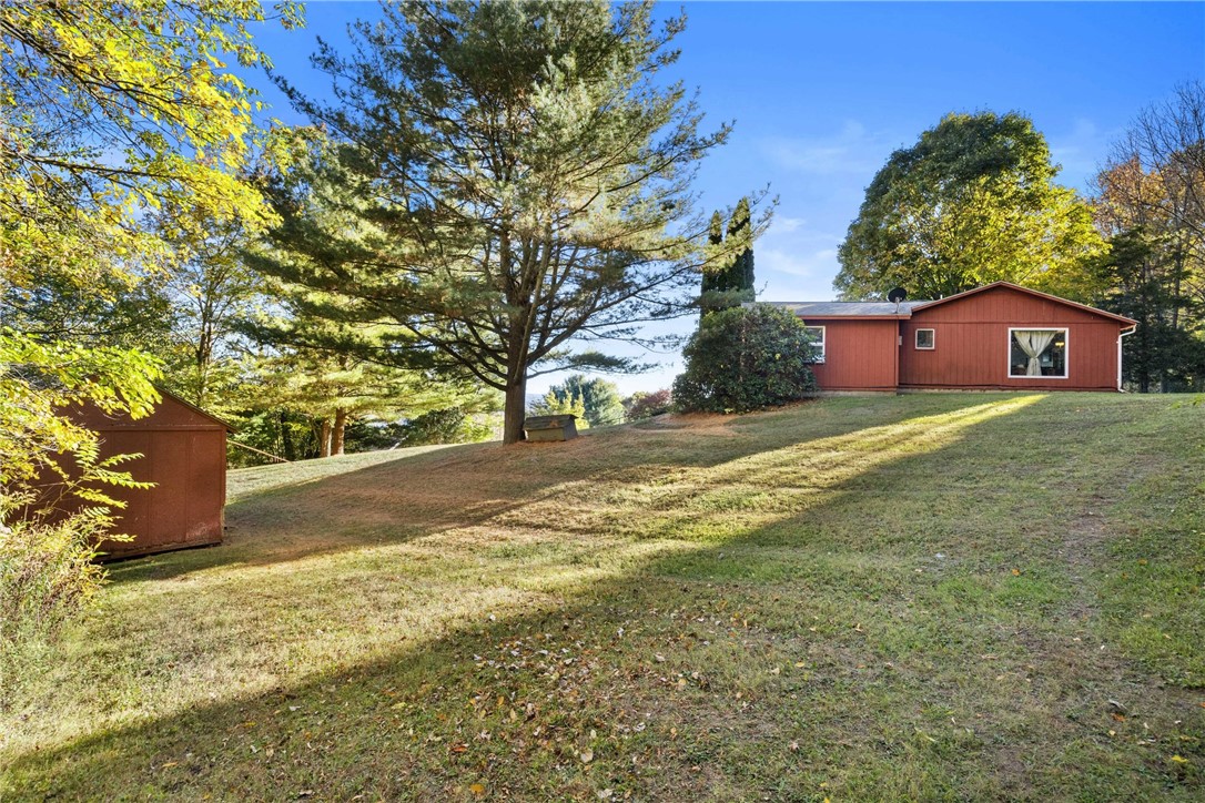 2168 Sand Hill Road Jerusalem, NY 14527 - Photo 4 of 38