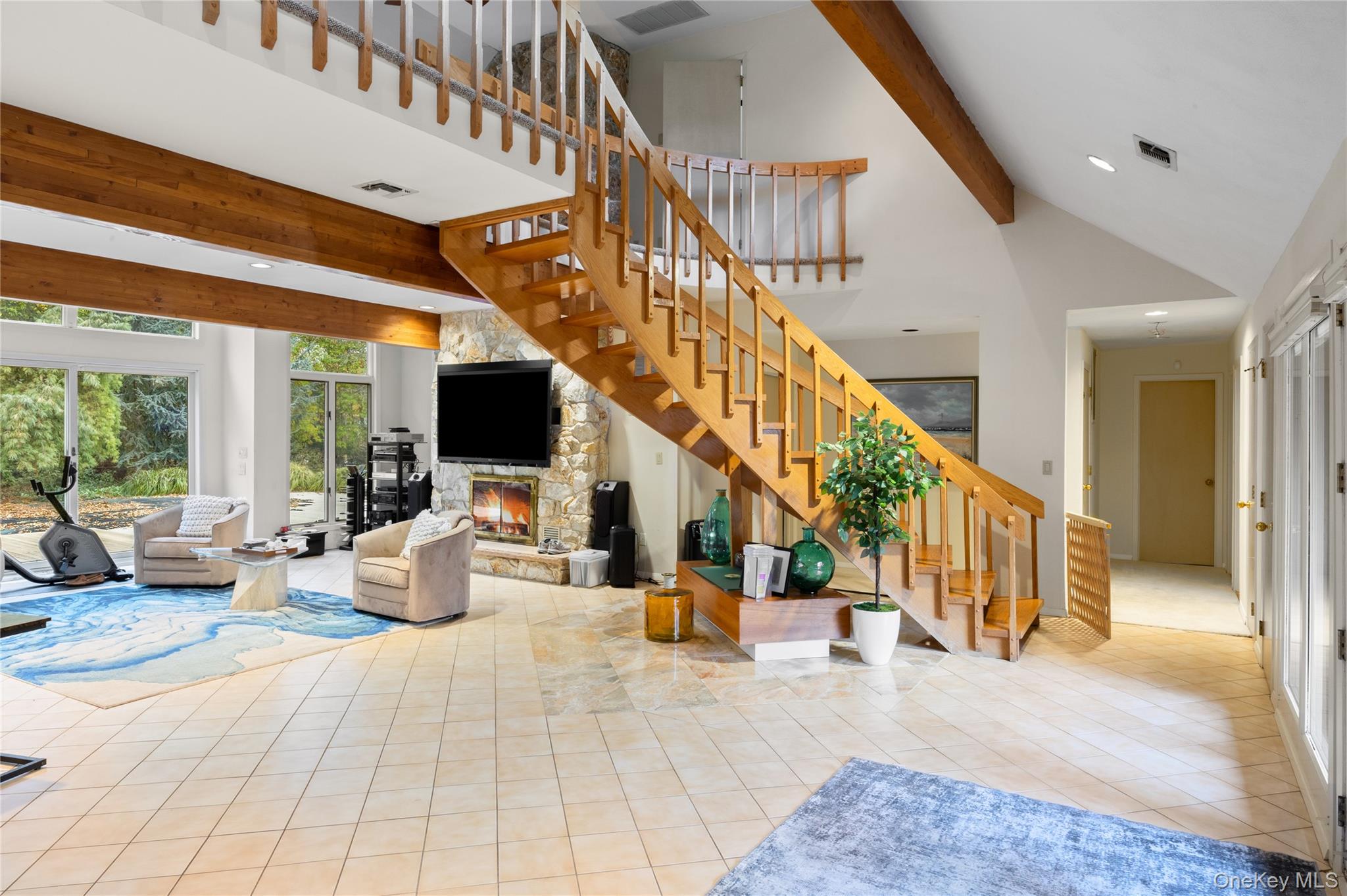 18 Golf Club Road St. James, NY 11780 - Photo 6 of 47 a view of entryway and hall with wooden floor