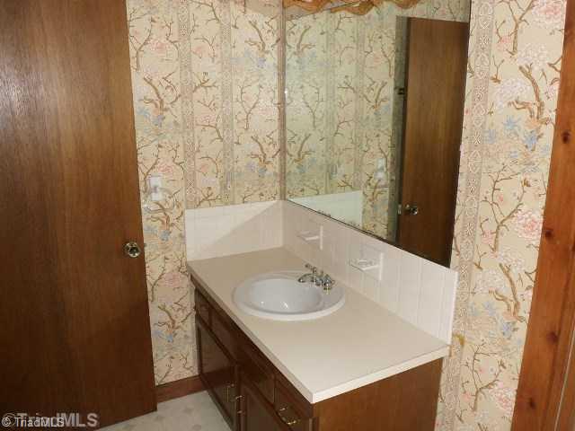 7012 Upland Road Clemmons, NC 27012 - Photo 10 of 13 Other.