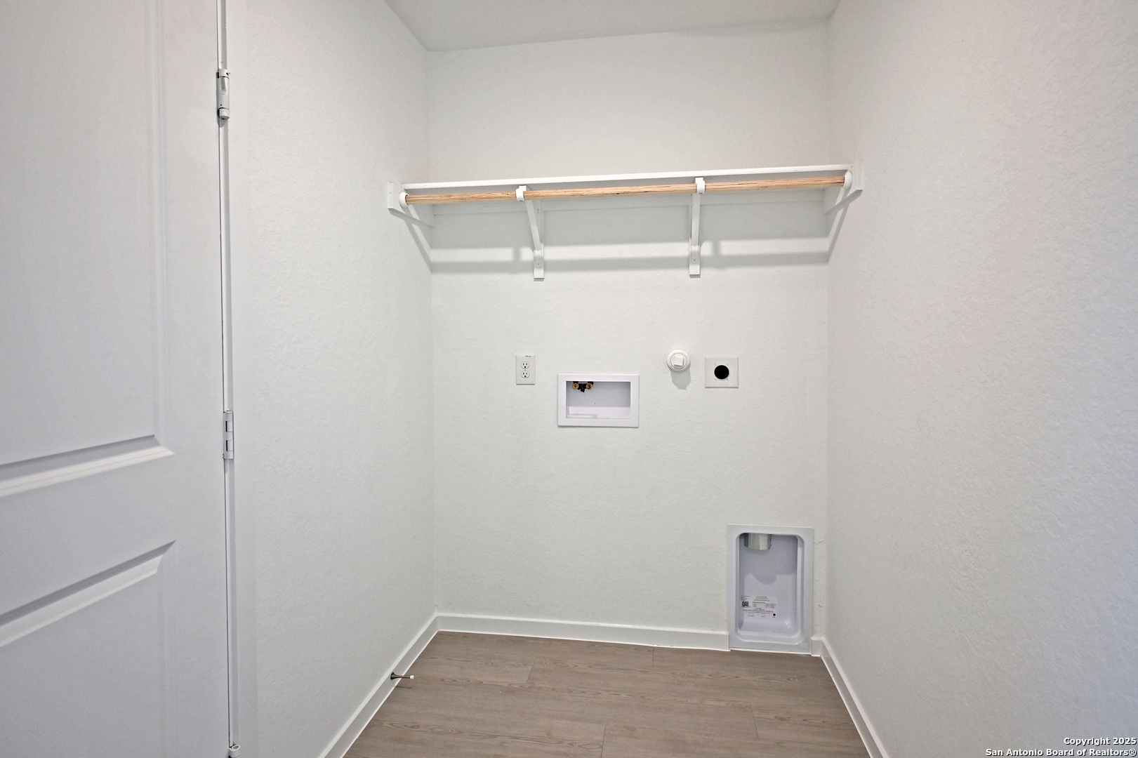 3805 Swift Fox Road New Braunfels, TX 78132 - Photo 6 of 27 a view of small space with racks on the wall