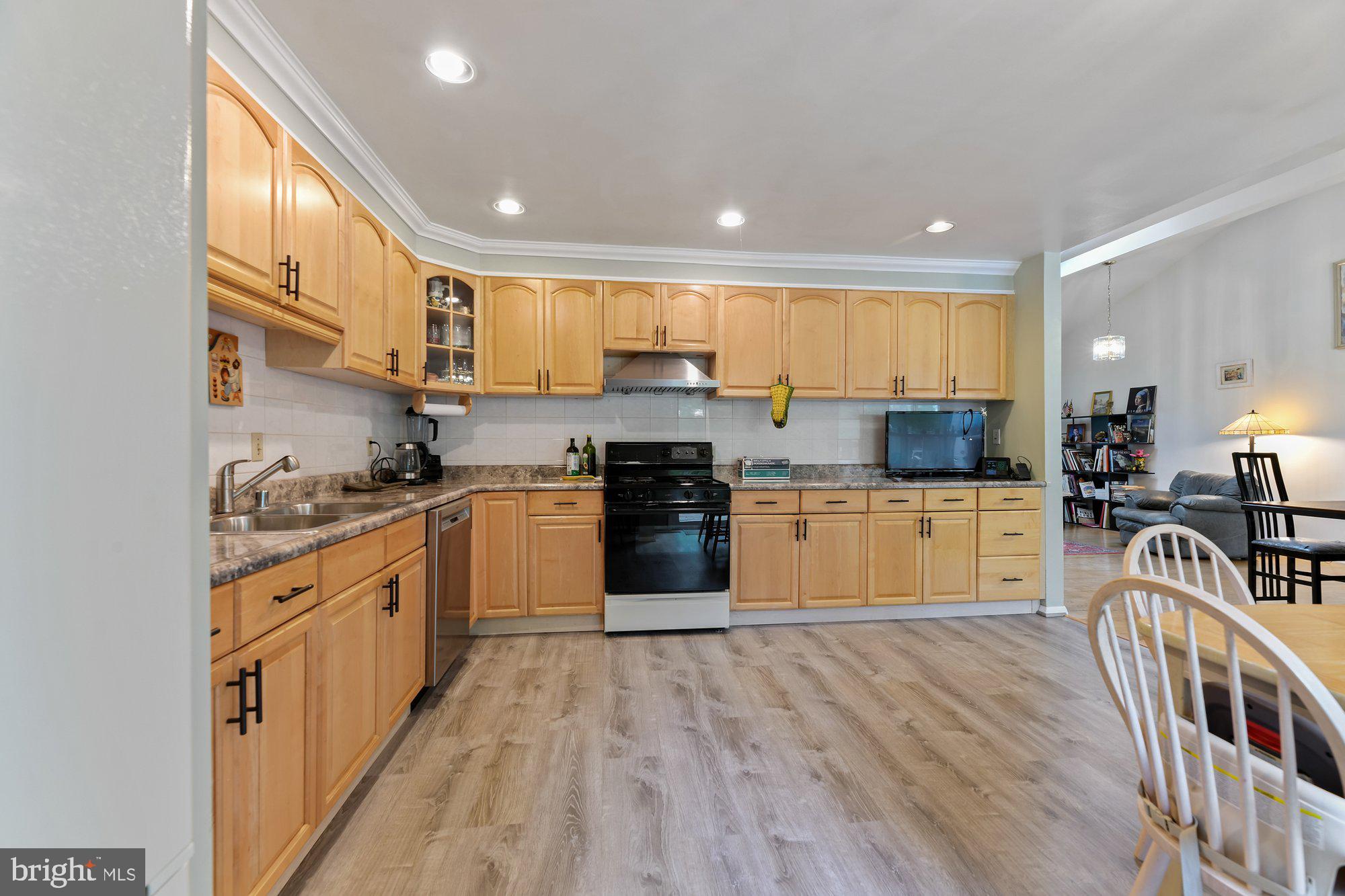 7915 Stevenson Road Baltimore, MD 21208 - Photo 14 of 39 Gallery Image 14