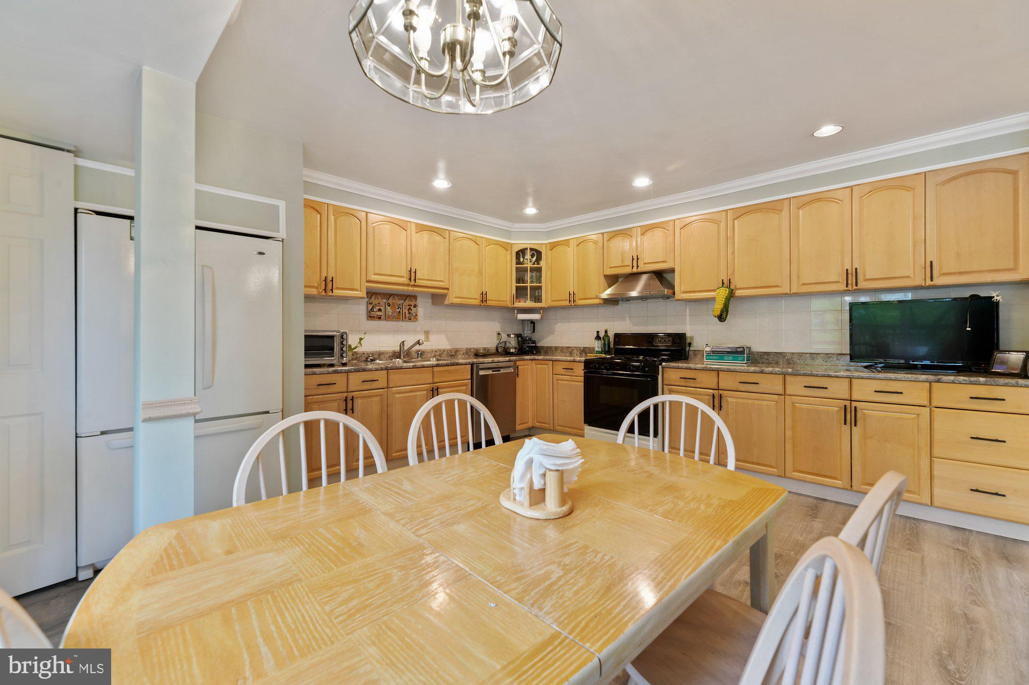 7915 Stevenson Road Baltimore, MD 21208 - Photo 16 of 39 Gallery Image 16