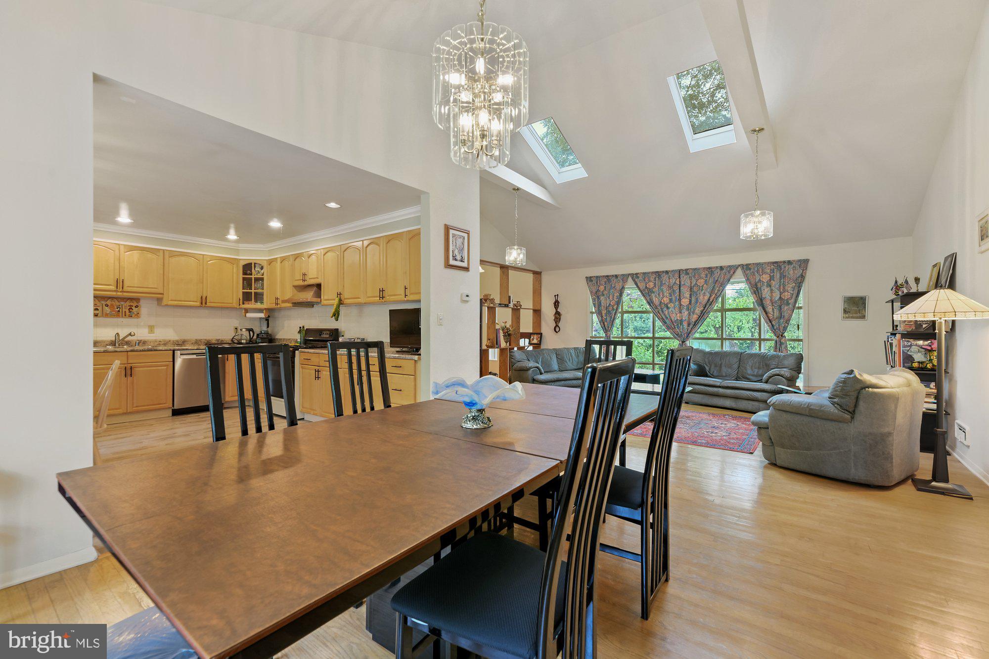 7915 Stevenson Road Baltimore, MD 21208 - Photo 10 of 39 Gallery Image 10