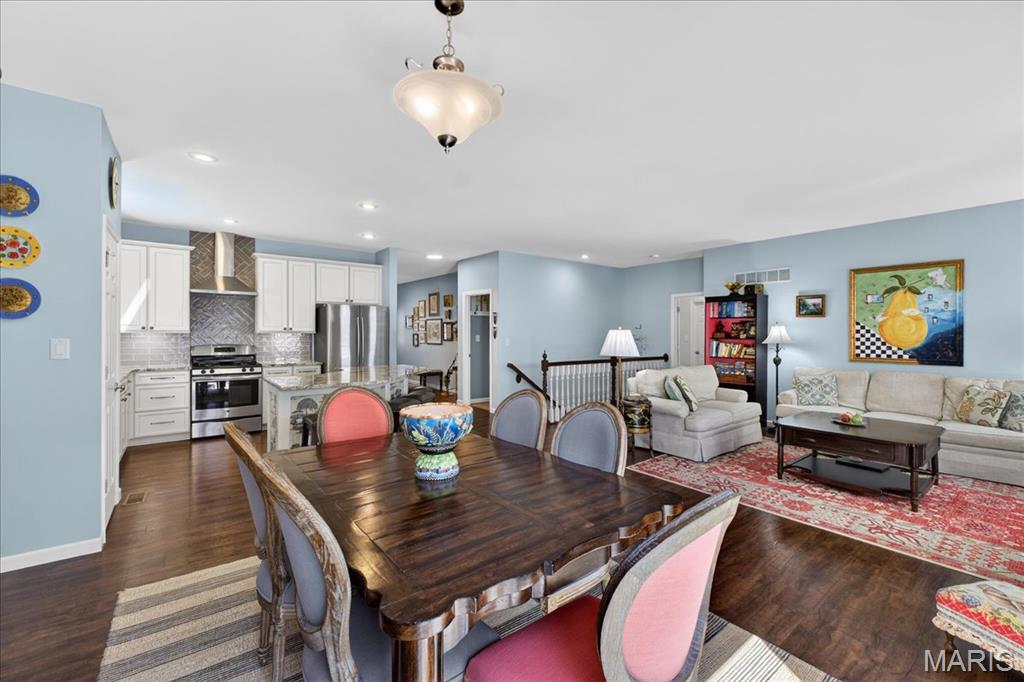 952 Meramec Grove Drive Ballwin, MO 63021 - Photo 14 of 43