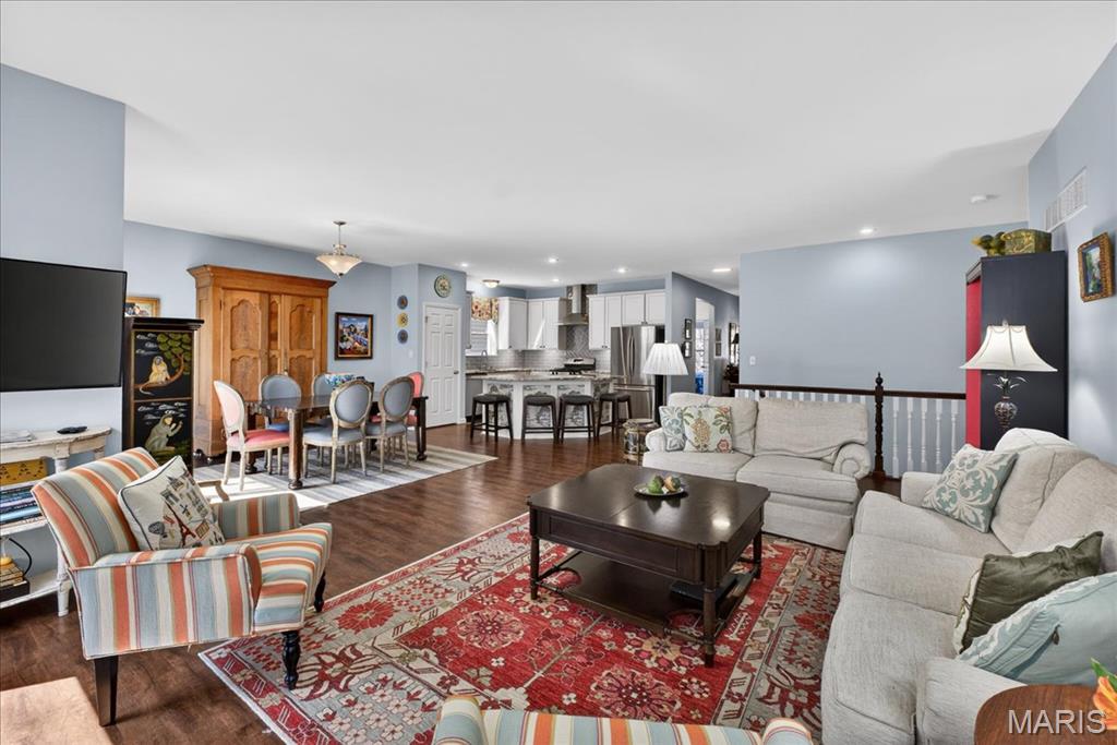 952 Meramec Grove Drive Ballwin, MO 63021 - Photo 19 of 43