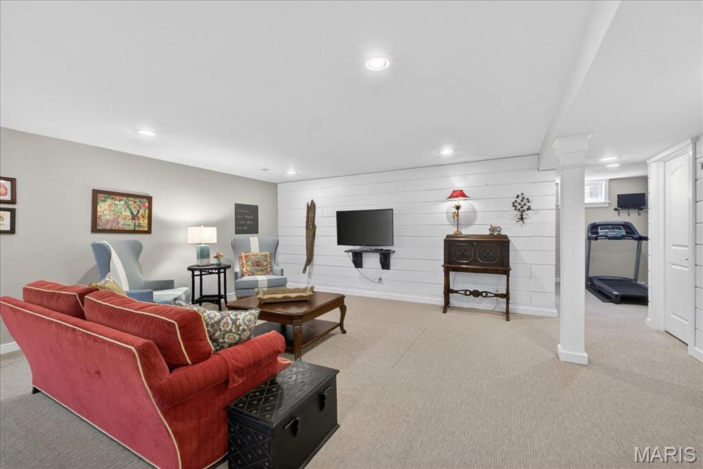 952 Meramec Grove Drive Ballwin, MO 63021 - Photo 30 of 43