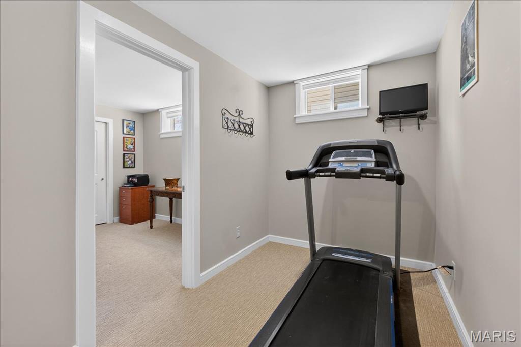 952 Meramec Grove Drive Ballwin, MO 63021 - Photo 36 of 43