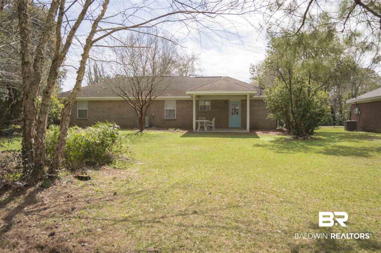 411 Hamilton Boulevard Foley, AL 36535 - Photo 8 of 34