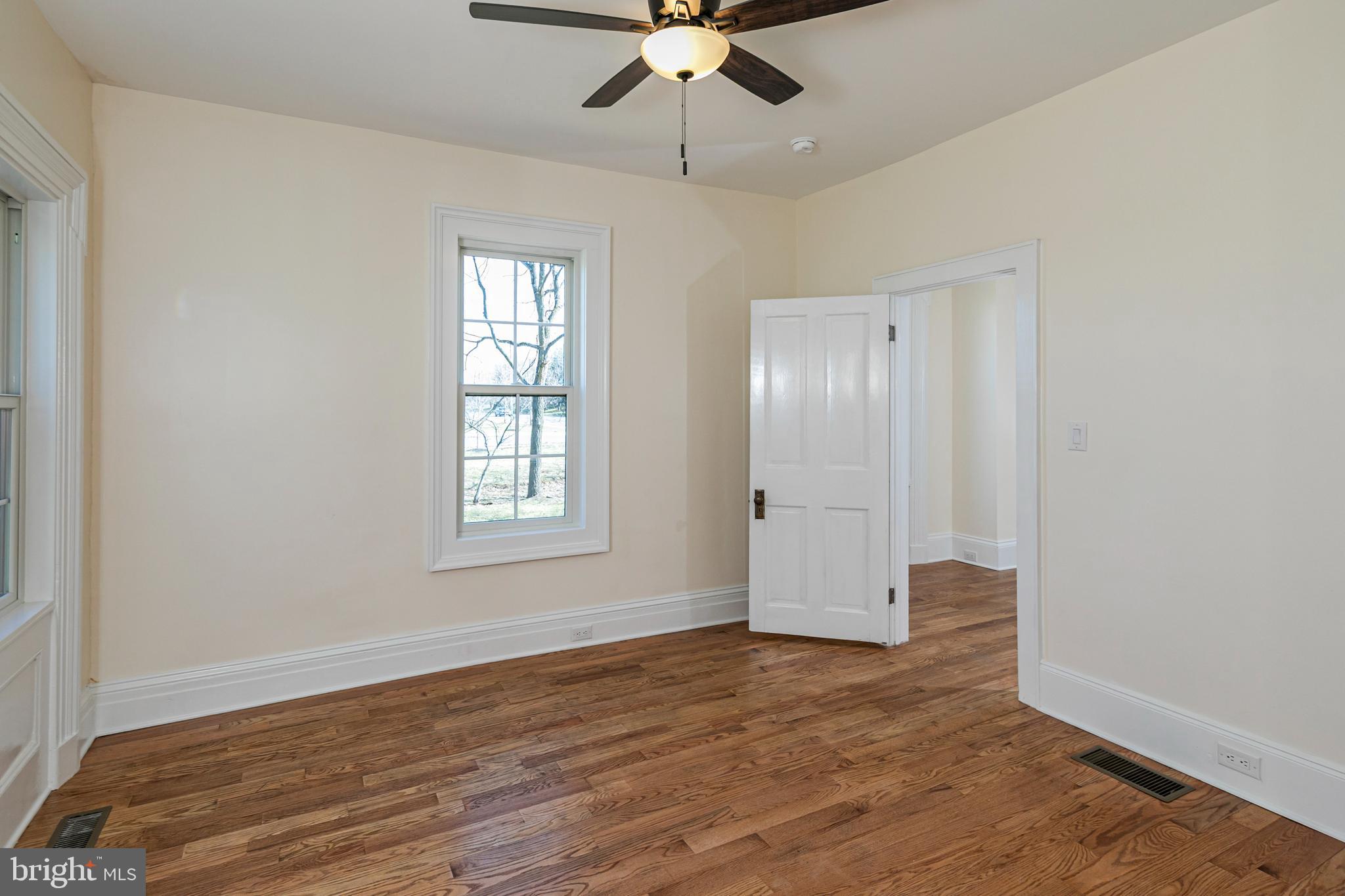 784 Ridge Road Monmouth Junction, NJ 08852 - Photo 15 of 41