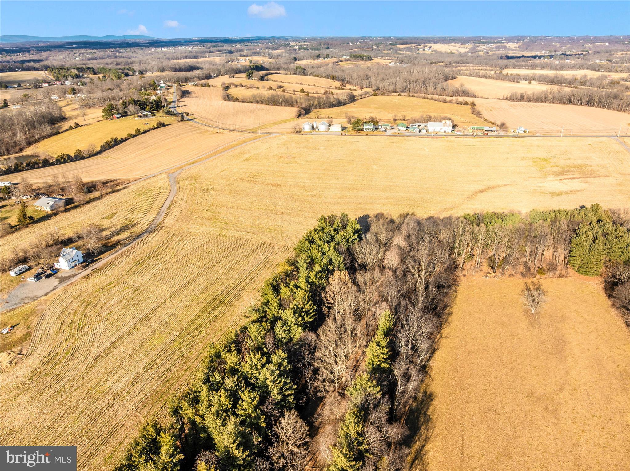 12420 Prices Distillery Road Damascus, MD 20872 - Photo 23 of 31 a view of an ocean and beach