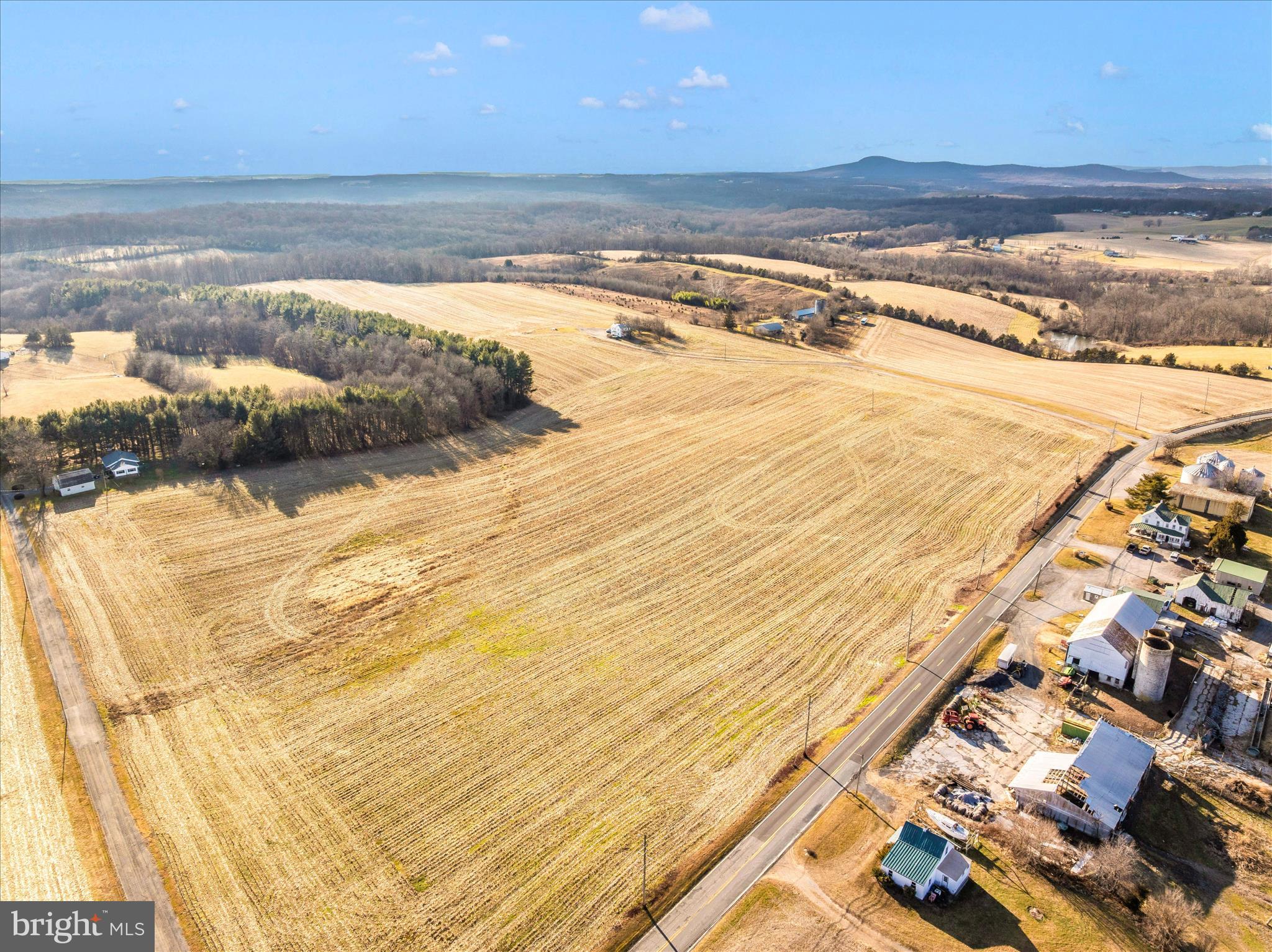 12420 Prices Distillery Road Damascus, MD 20872 - Photo 24 of 31 a view of an ocean and beach