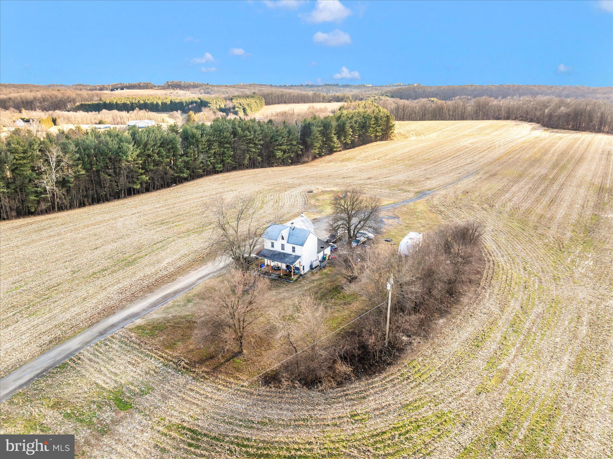 12420 Prices Distillery Road Damascus, MD 20872 - Photo 31 of 31 a view of a wooden floor
