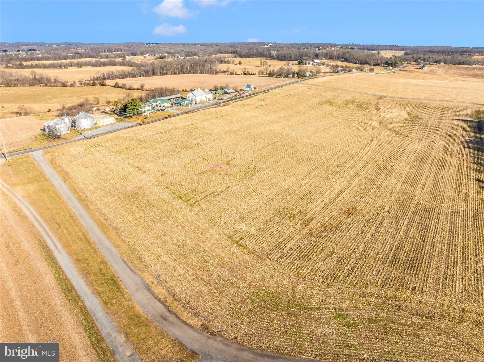12420 Prices Distillery Road Damascus, MD 20872 - Photo 9 of 31 a view of an ocean and beach