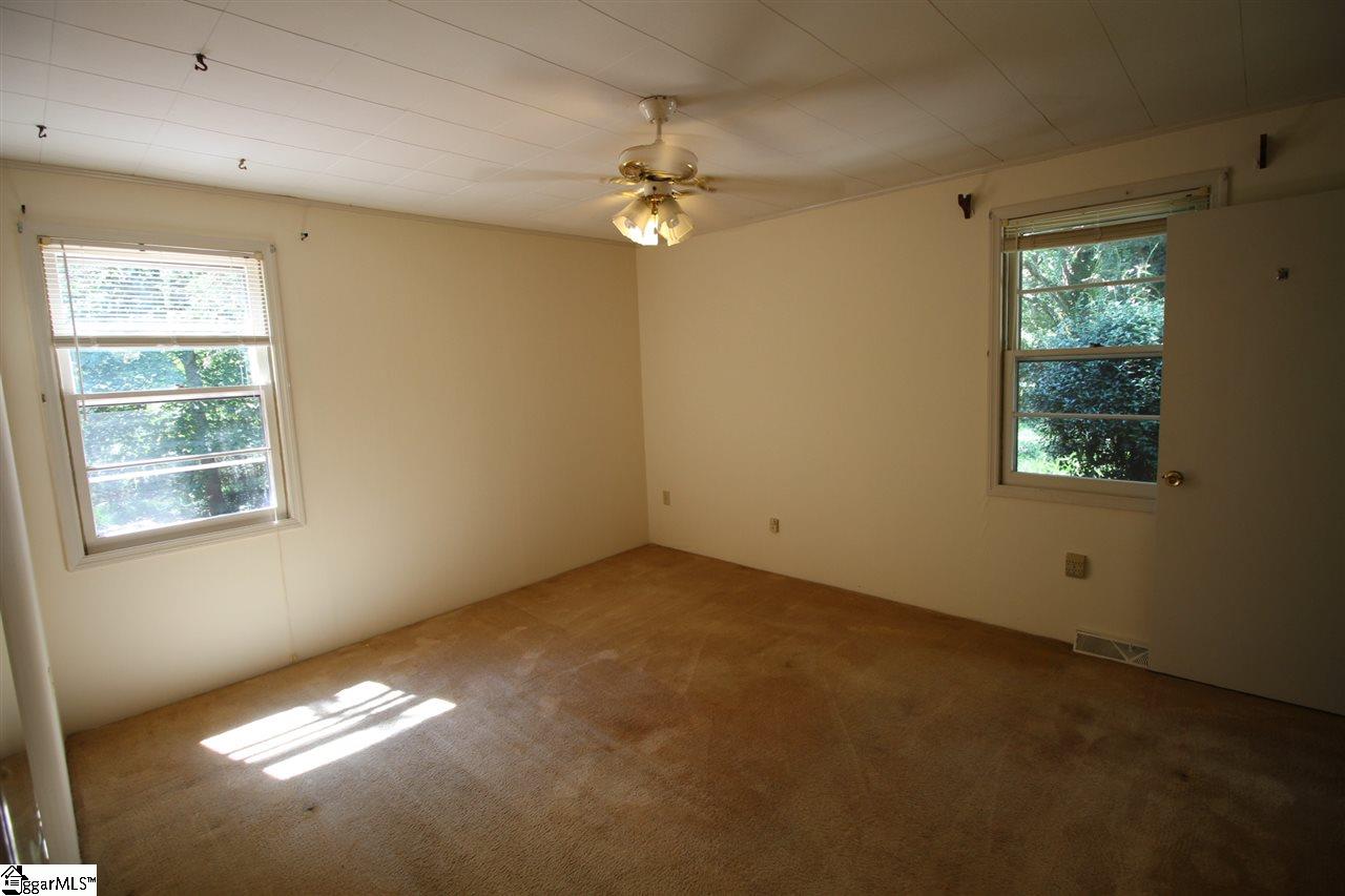 150 Sitton Shoals Road Seneca, SC 29678 - Photo 16 of 36 Gallery Image 16