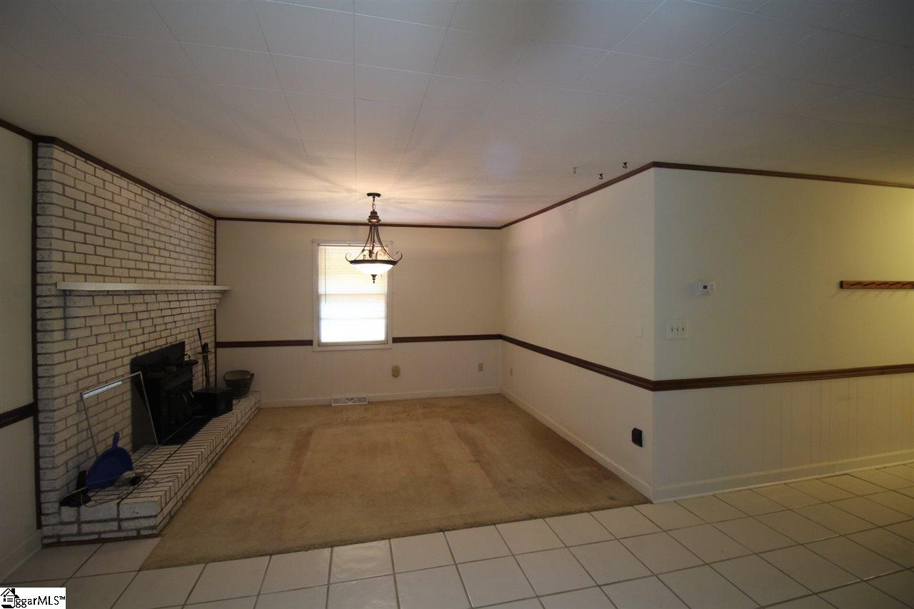 150 Sitton Shoals Road Seneca, SC 29678 - Photo 10 of 36 Gallery Image 10