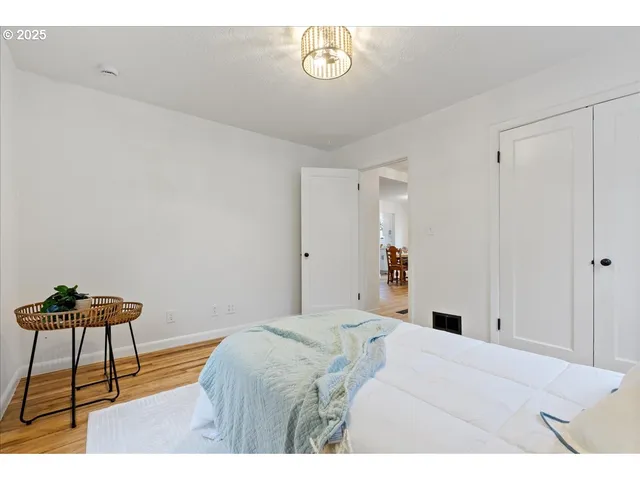 $535,000 | 9740 North Van Houten Avenue, Portland, OR 97203