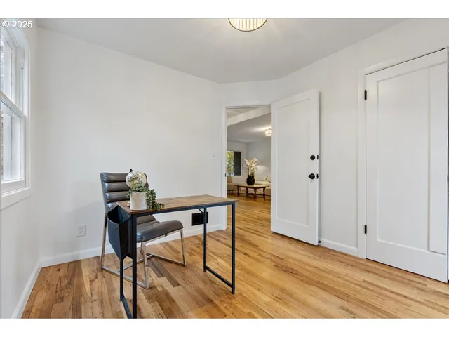 $535,000 | 9740 North Van Houten Avenue, Portland, OR 97203