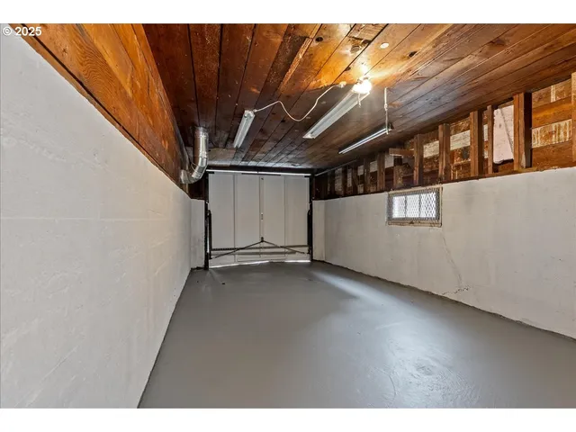 $535,000 | 9740 North Van Houten Avenue, Portland, OR 97203