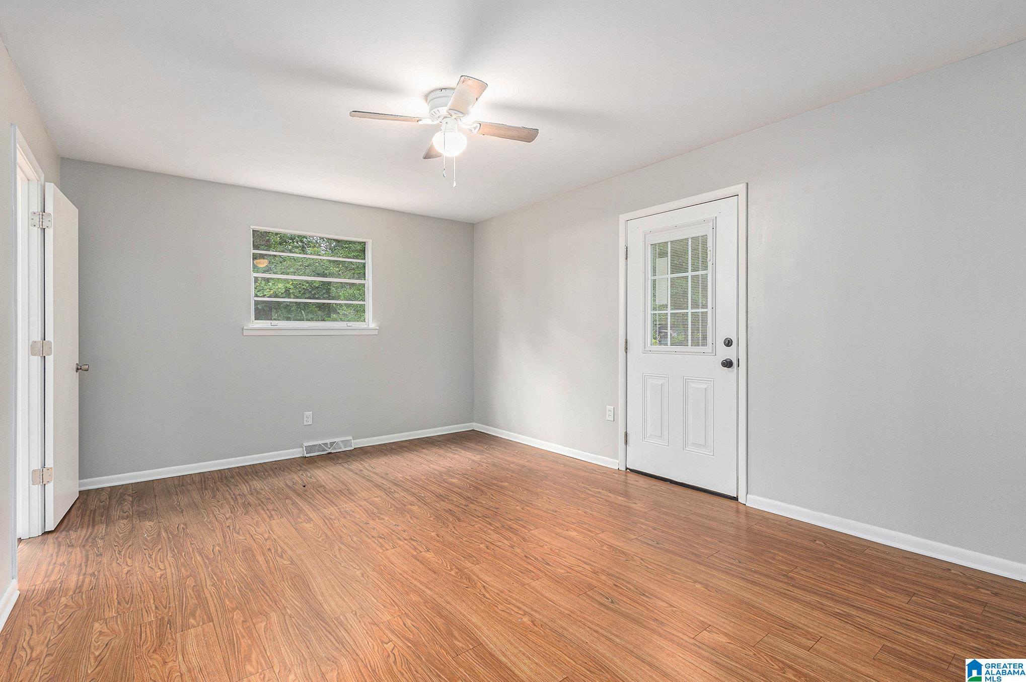 132 Sunset Drive Bessemer, AL 35023 - Photo 11 of 19