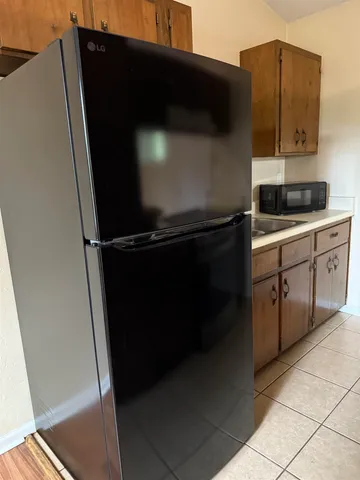 $185,000 | 3603-05 Shoreline Drive, Unit 5, Tallahassee, FL 32305