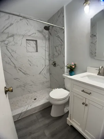 $185,000 | 3603-05 Shoreline Drive, Unit 5, Tallahassee, FL 32305