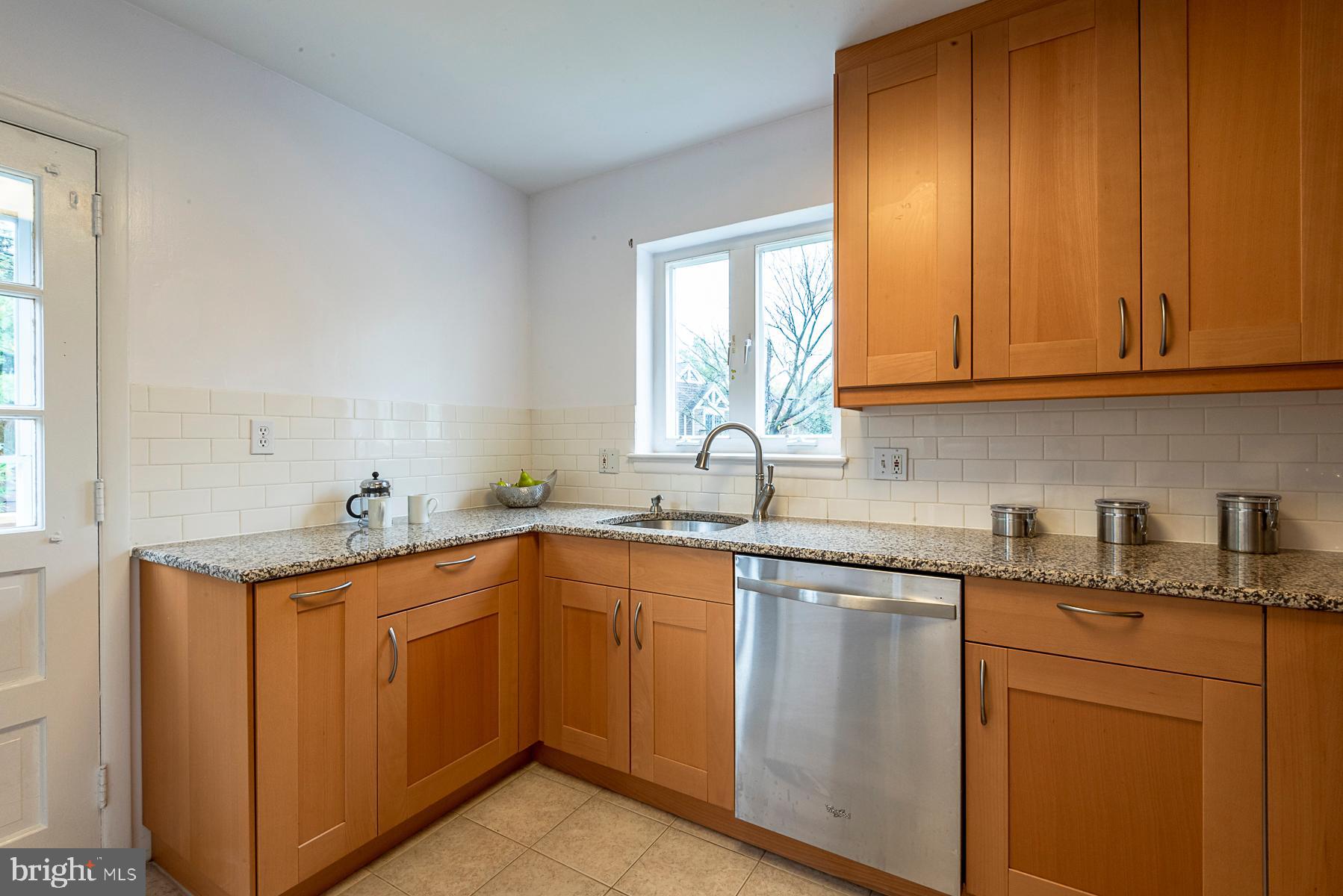 5304 Belt Road Northwest Washington, DC 20015 - Photo 11 of 27 Gallery Image 11