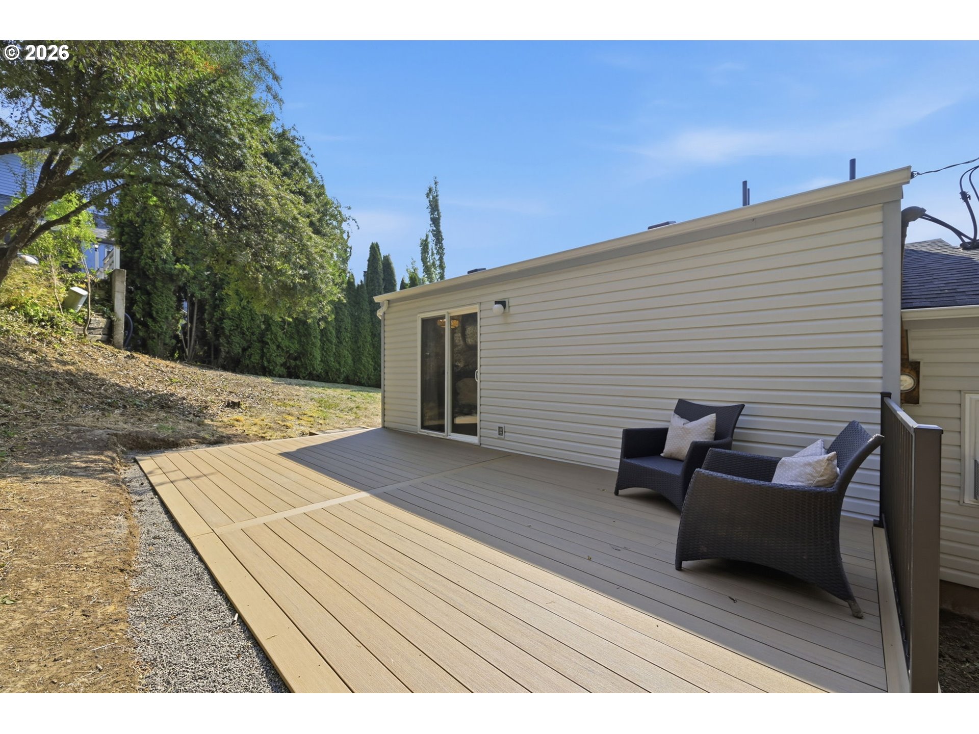 971 Prescott Lane Springfield, OR 97477 - Photo 30 of 42 Deck