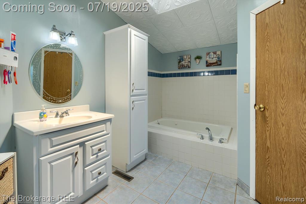 9380 North Lewis Road Clio, MI 48420 - Photo 44 of 64